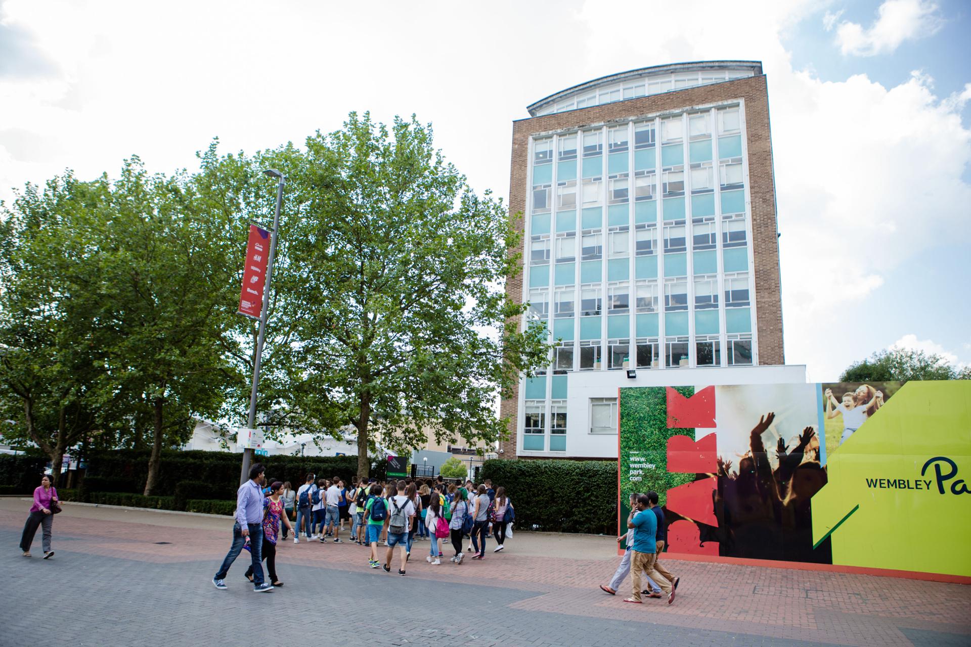 College of Northwest London.jpg